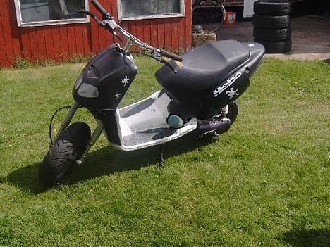 Aprilia Evo rally solgt 6000,- billede 1