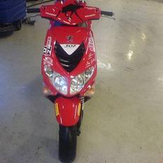 Peugeot speedfight2 (SOLGT)