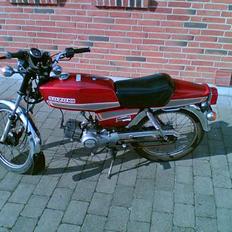 Suzuki DM 50 