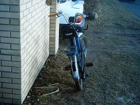 Vespa caio SOLGT billede 3