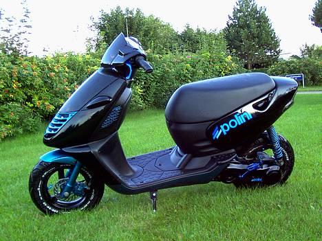Aprilia Sonic Solgt - Den skinner jo !! :) billede 7