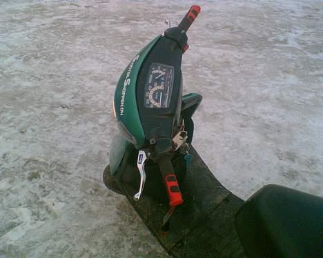 Yamaha jog (SOLGT) billede 4