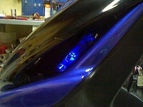 Yamaha aeroxYZF R1  SOLGT..  - her sider 1stk A.C. Ryan blæser med blå UV pære. køler på kølevandet billede 5