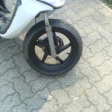 Derbi Atlantis/sr50 lc(80%)