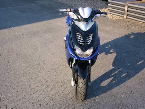 Yamaha aeroxYZF R1  SOLGT..  billede 8