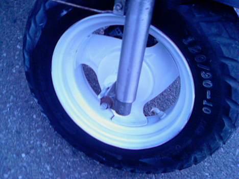 PGO HOT 50 billede 4