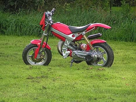 Suzuki street magic.  billede 1