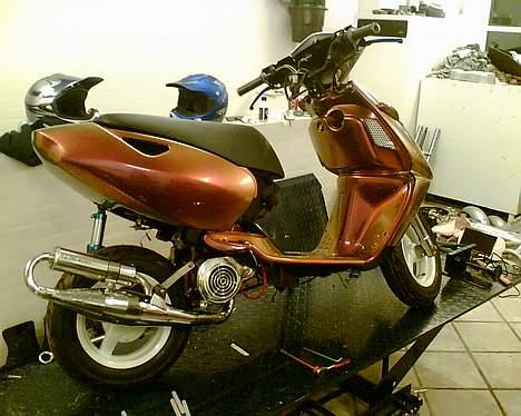 Aprilia *porno* *AC* SOLGT billede 1