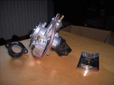 Piaggio 2Fast4Race Solgt - koso 28mm studs koso sunworld 28mm kabu instillet efter 2 fast4race kittet billede 4