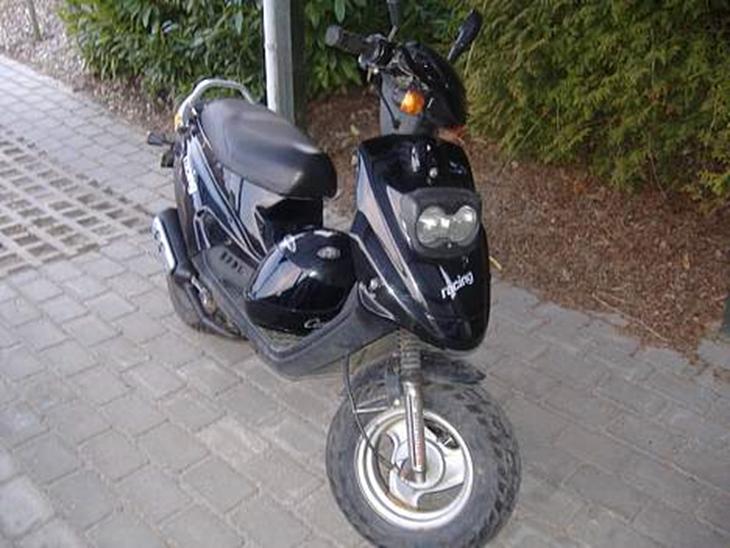 {{currentPhoto.altText}} billede {{currentPhoto.number}}