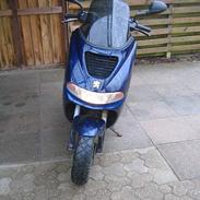 Peugeot Elyseo