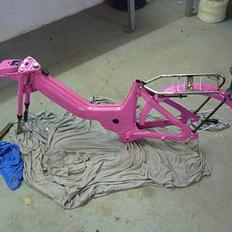 Puch maxi pink solgt for 1550 