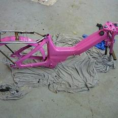 Puch maxi pink solgt for 1550 