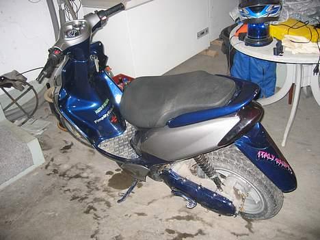 Yamaha jog r  billede 3