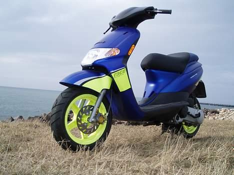 Derbi Atlantis Bullet (solgt) billede 3