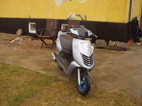 Aprilia Sonic SOLGT billede 4