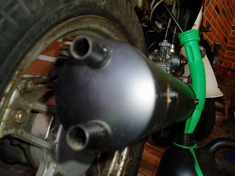 Suzuki FZ50 [SOLGT] - Dejlig tunudstødning :D billede 6