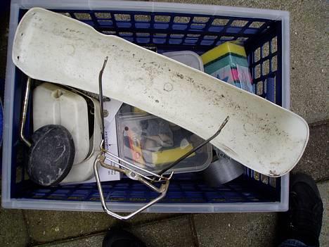 Suzuki FZ50 [SOLGT] - En anden kasse med reservedele. billede 11