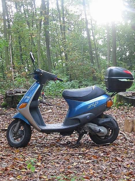 Piaggio zip "Tøffe"(furby scooter - billedet af gamle ejer billede 9