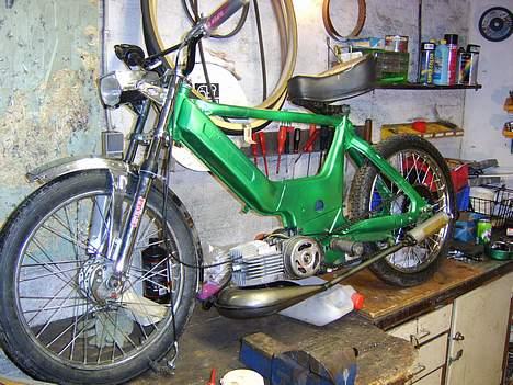 Puch Puch Maxi .solgt - i gang med af få den til af køre! billede 2