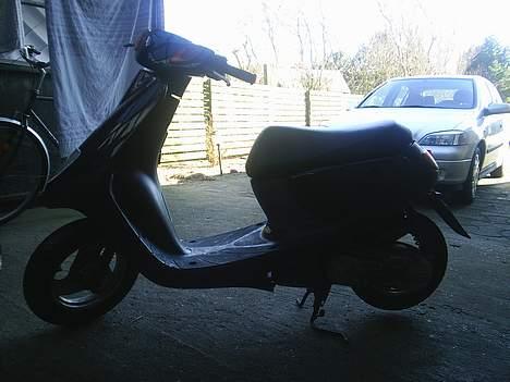 Yamaha Jog Spaceinnovation SOLGT billede 2