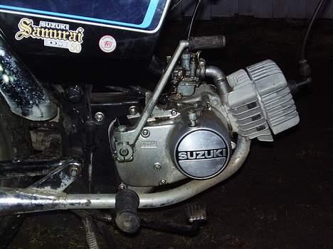 Suzuki dm50 (SOLGT) billede 9