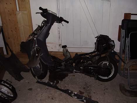 Yamaha Jog space Solgt billede 12