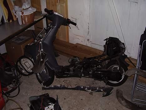 Yamaha Jog space Solgt billede 16