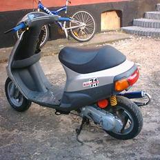 Piaggio zip