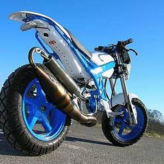 Suzuki Street Magic SOLGT