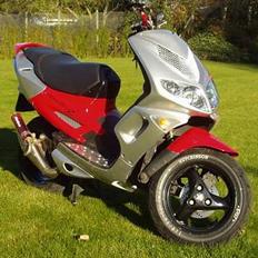 Peugeot Speedfight 2