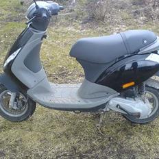 Piaggio zip