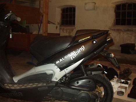 Aprilia Sr50 DiTech - Ridserne er ikke meget tydelige med de nye stafferinger. billede 6