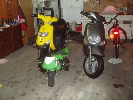 Gilera Stalker ~ SOLGT - - min stalker og min pocket bike!! og en vens fede neos Før.. billede 5