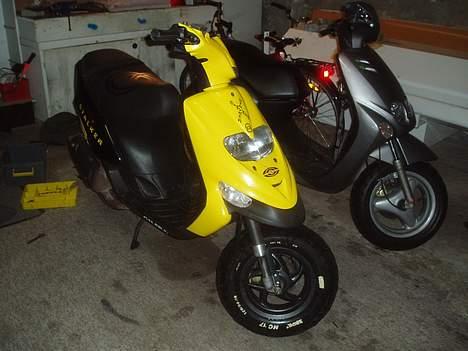Gilera Stalker ~ SOLGT - - min stalker da jeg købte den og en god vens neos billede 6