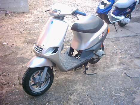 Piaggio zip billede 4