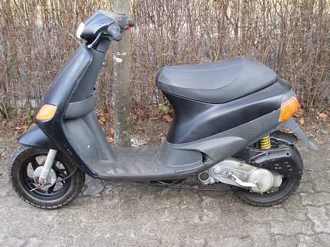 Piaggio Zip *Solgt* billede 1