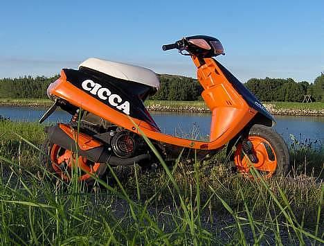 Yamaha Jog  SOLGT / BYTTET - Inden da blev renoveret i Februar 2006 billede 7