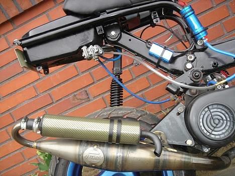 Suzuki fz/neos billede 1