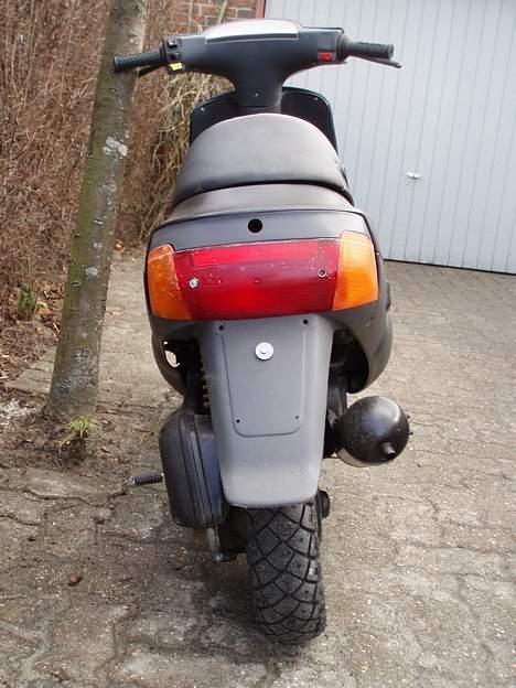 Piaggio Zip *Solgt* billede 5