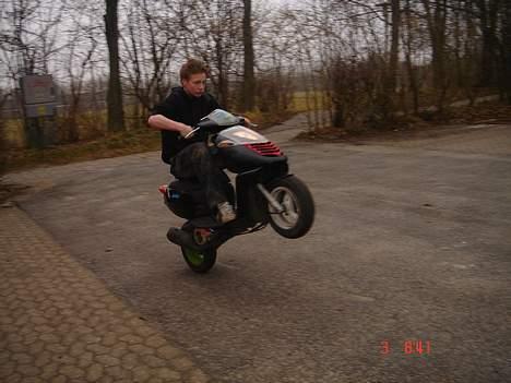 Aprilia sonic projekt GP SOLGT billede 3