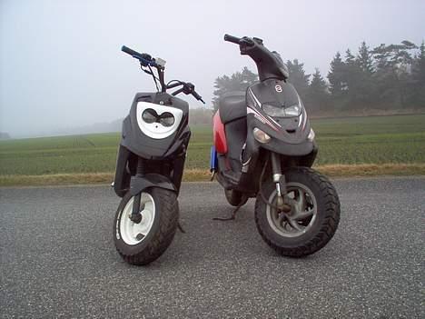 PGO Hot 5o • SOLGT• - Mig & min bedste ven :D billede 12