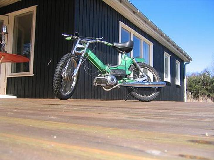 {{currentPhoto.altText}} billede {{currentPhoto.number}}