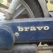 Vespa Bravo