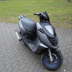 Aprilia sonic GP