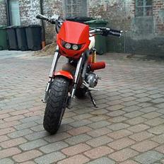 Suzuki street magic SOLGT