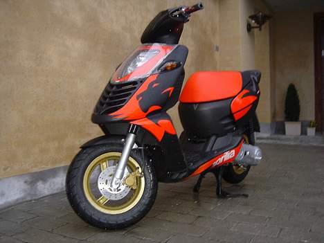 Aprilia Sonic billede 1