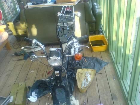 Suzuki FZ50 (SOLGT) billede 2