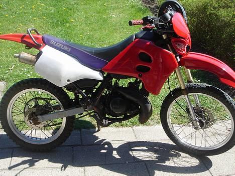 Suzuki byttet til jog 100 ccm   billede 3