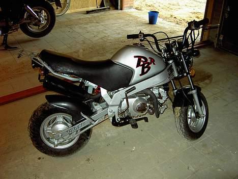 Skyteam PBR ST50 125 ccm - Med gammel motor og udstødning billede 1